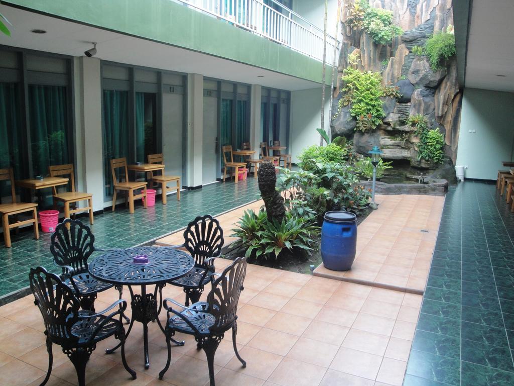 Hotel Trio Solo Εξωτερικό φωτογραφία
