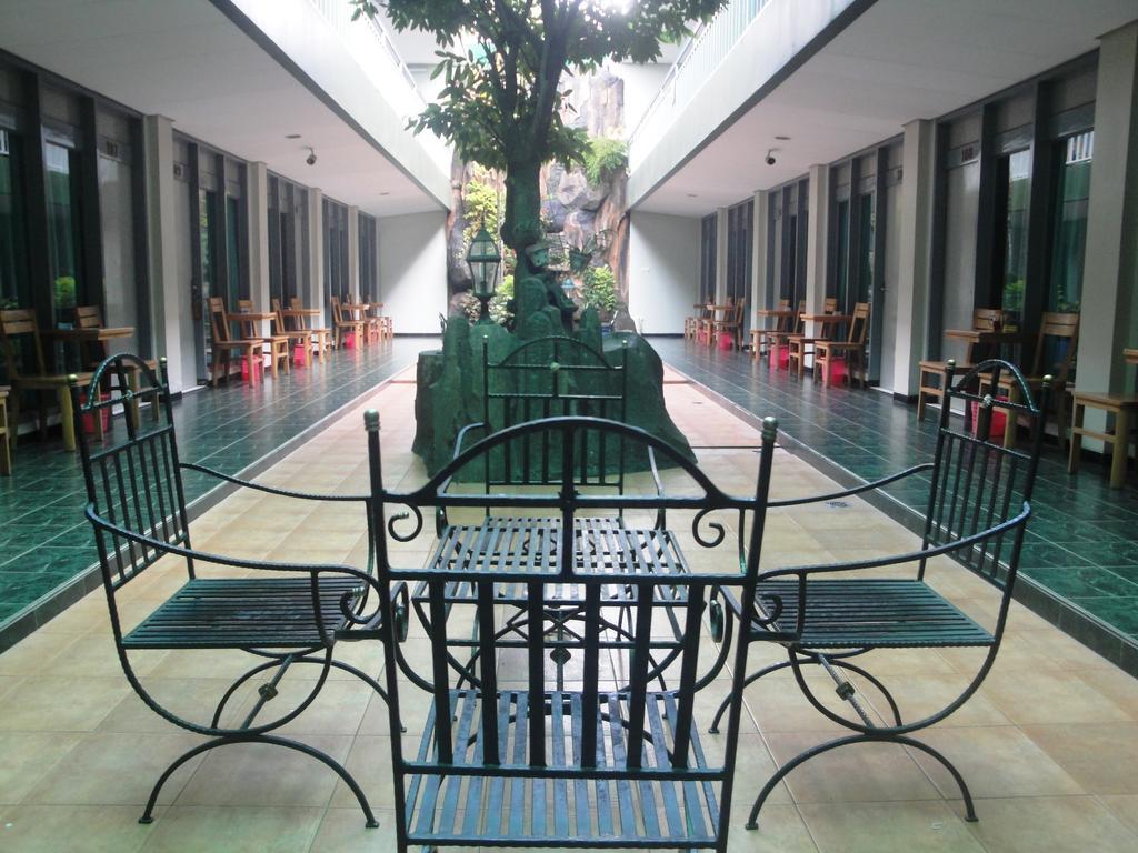 Hotel Trio Solo Εξωτερικό φωτογραφία